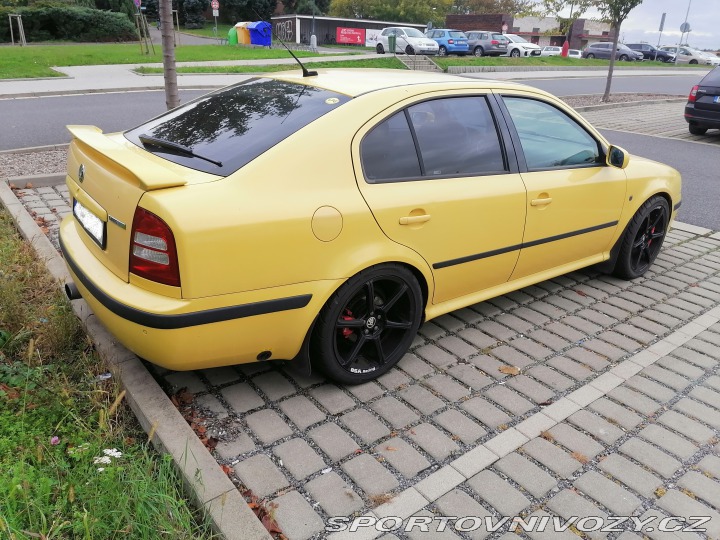Škoda Octavia RS 2005