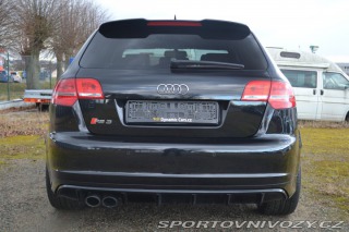 Audi RS3  2012