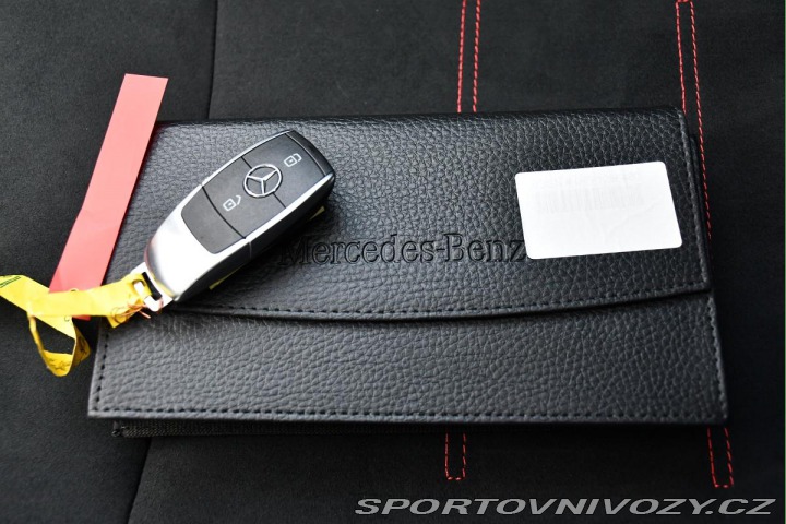 Mercedes-Benz Ostatní modely GLB 250 4M AMG 2023