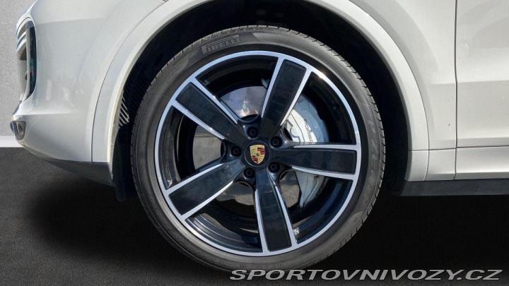 Porsche Cayenne Turbo 2022