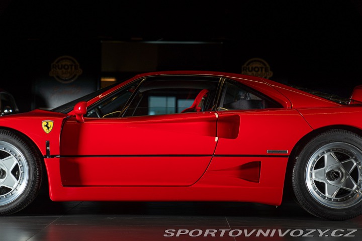 Ferrari Ostatní modely F 40 1990