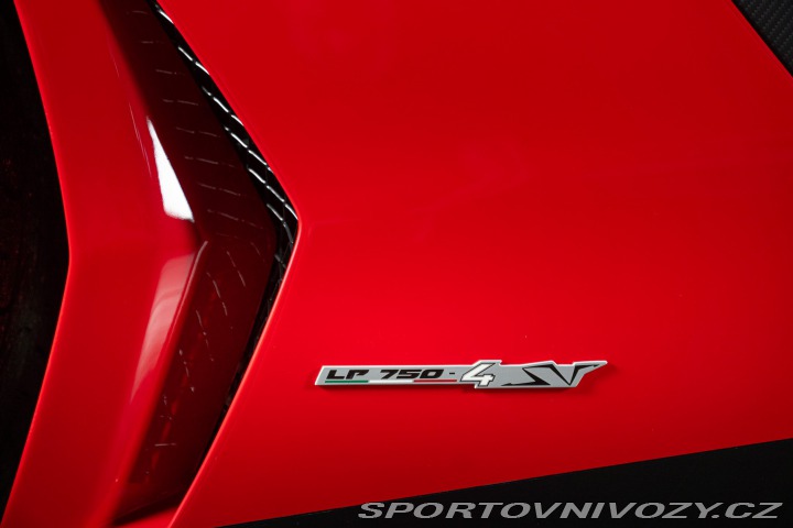 Lamborghini Aventador SV 2016
