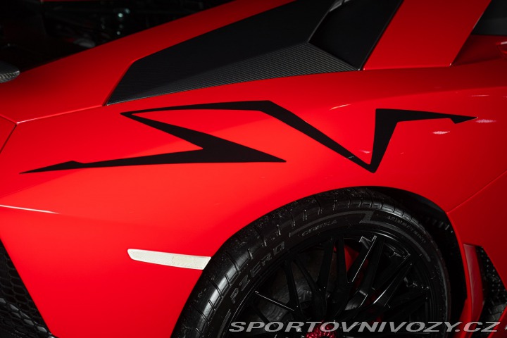 Lamborghini Aventador SV 2016