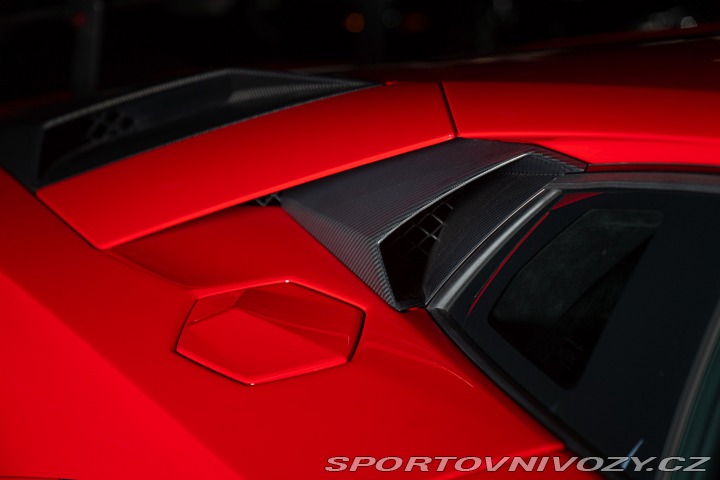 Lamborghini Aventador SV 2016