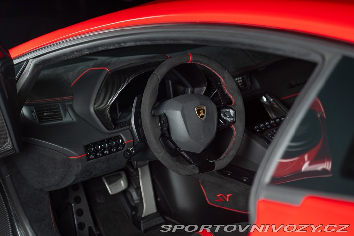 Lamborghini Aventador SV 2016