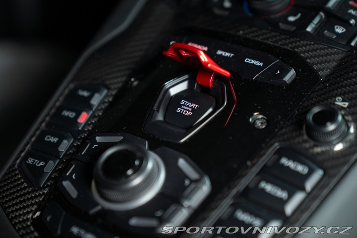 Lamborghini Aventador SV 2016