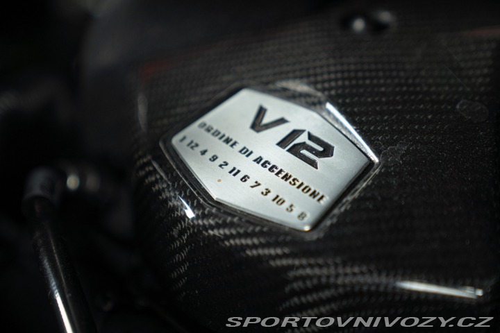 Lamborghini Aventador SV 2016