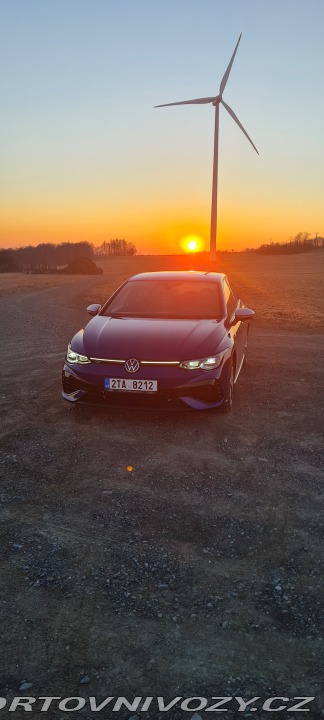 Volkswagen Golf R performance 2021