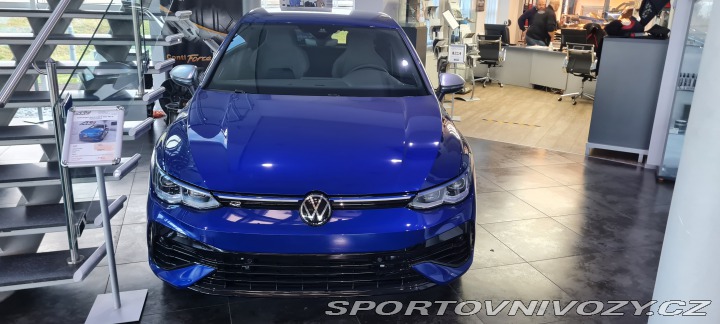 Volkswagen Golf R performance 2021