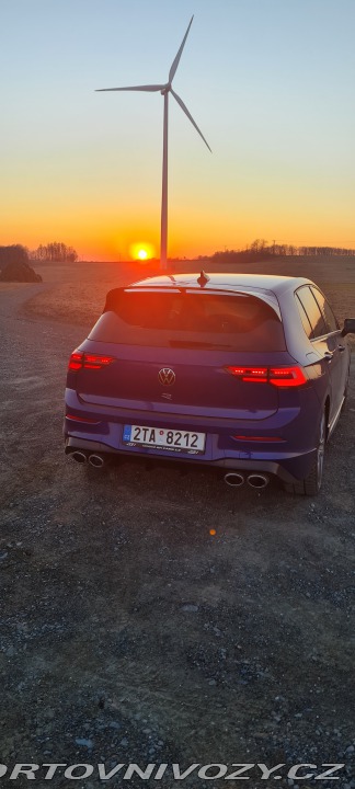 Volkswagen Golf R performance 2021