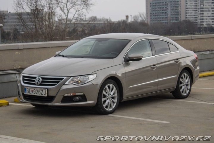 Volkswagen Passat CC CC 2.0 TDI BlueMotion 2011