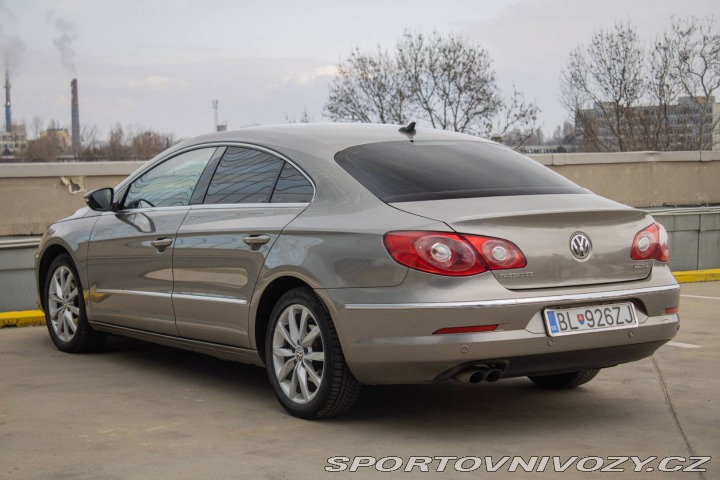 Volkswagen Passat CC CC 2.0 TDI BlueMotion 2011