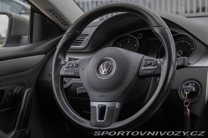 Volkswagen Passat CC CC 2.0 TDI BlueMotion 2011