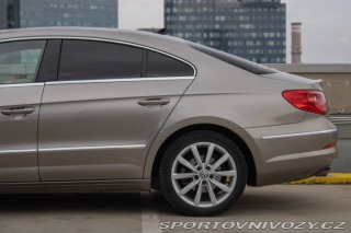 Volkswagen Passat CC CC  2.0 TDI BlueMotion 2011