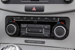 Volkswagen Passat CC CC  2.0 TDI BlueMotion 2011