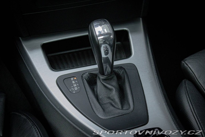 BMW 3 Coupé E92 LCI 328iA 172K 2010