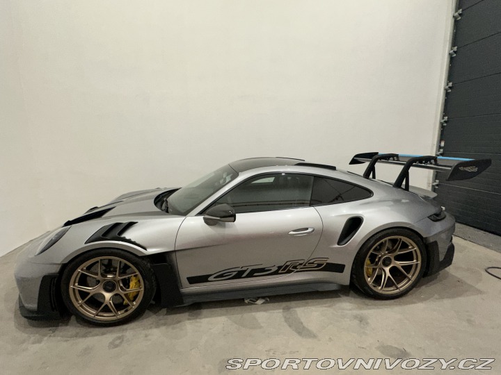 Porsche 911 GT3 RS 2024