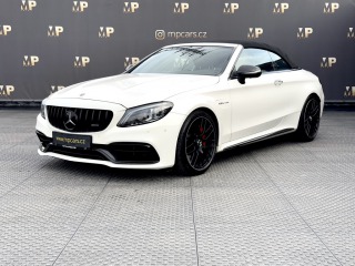 Mercedes-Benz C 63S AMG 4.0 V8 Bi-turbo