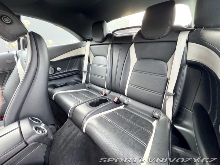 Mercedes-Benz C 63S AMG 4.0 V8 Bi-turbo 2020