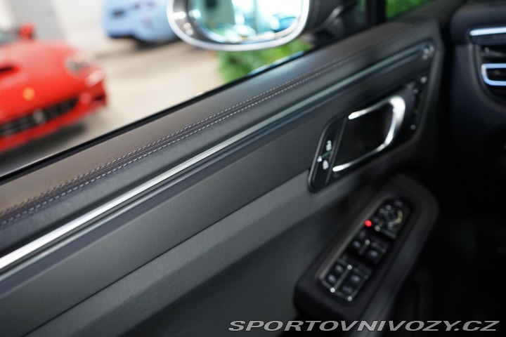 Porsche Macan T PDK ACC Vzduch Chrono 1 2022
