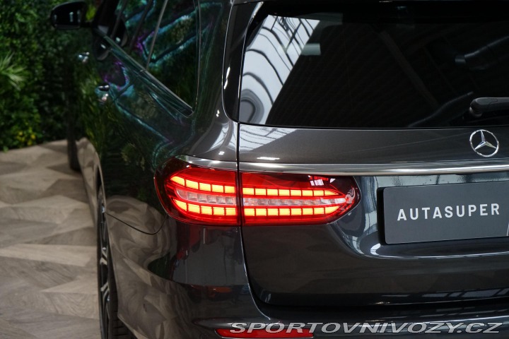 Mercedes-Benz E 220d 4M AMG LED Distronic 2020