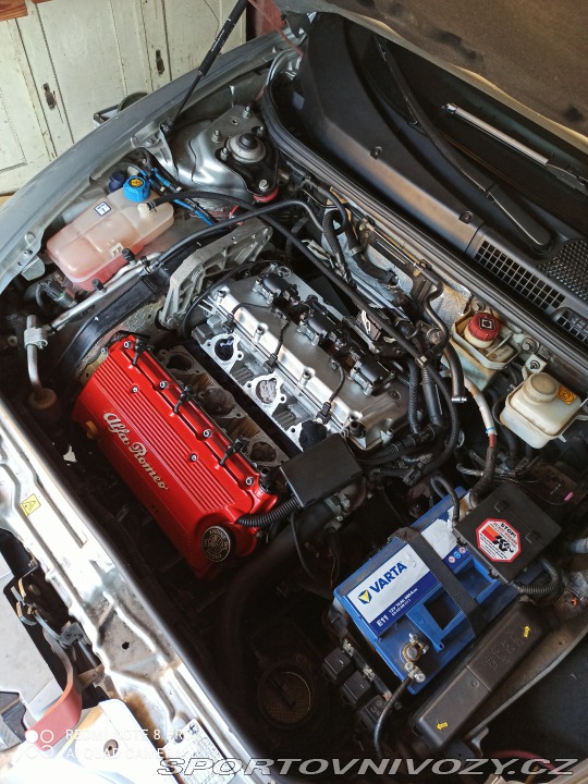 Alfa Romeo GT 2004