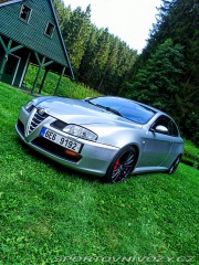 Alfa Romeo GT 2004
