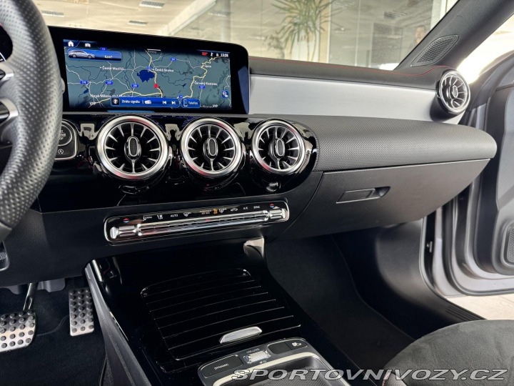 Mercedes-Benz CLA 180 AMG*MbuX*Panoram*REZE 2023