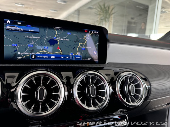 Mercedes-Benz CLA 180 AMG*MbuX*Panorama*Fac 2023