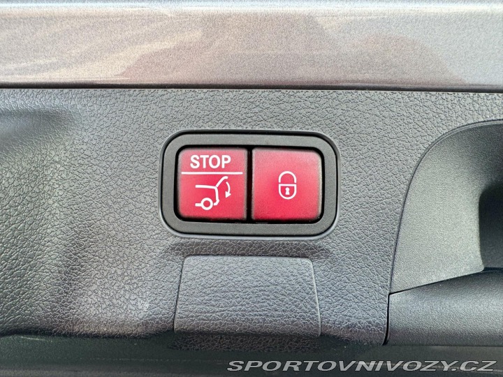 Mercedes-Benz CLA 180 AMG*MbuX*Panorama*Fac 2023