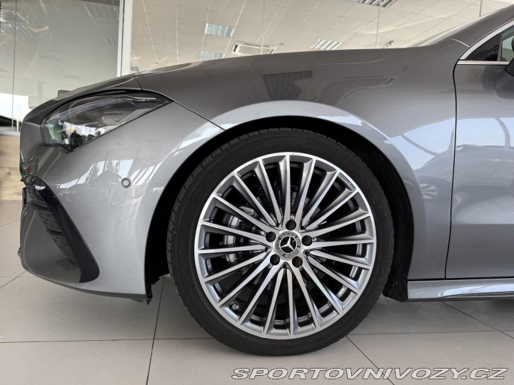 Mercedes-Benz CLA 180 AMG*MbuX*Panoram*REZE 2023