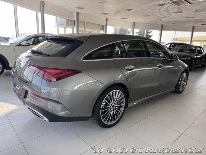 Mercedes-Benz CLA 180 AMG*MbuX*Panoram*REZE 2023