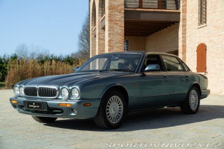 Jaguar XJ XJ8 3.2 EXECUTIVE