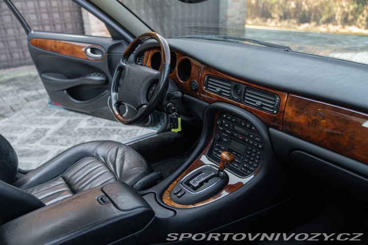 Jaguar XJ XJ8 3.2 EXECUTIVE 1997
