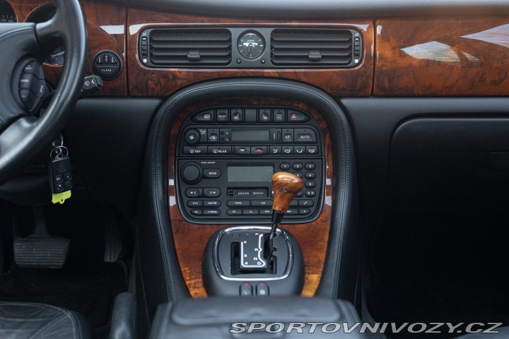Jaguar XJ XJ8 3.2 EXECUTIVE 1997