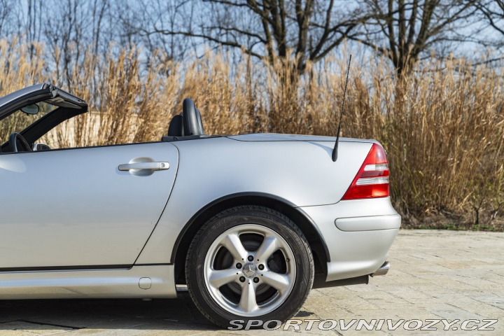 Mercedes-Benz SLK 320 ROADSTER 2001