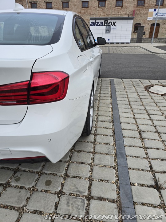 BMW 3 BMW 320D XDRIVE 2017