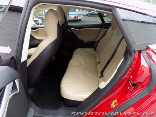 Tesla Model S 85D/Nabijení zdarma/ 2015