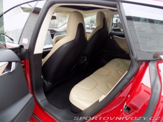 Tesla Model S 85D/Nabijení zdarma/ 2015