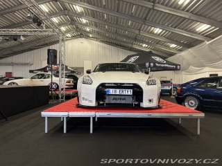 Nissan GT-R Black Edition 2011