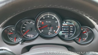 Porsche Cayenne Turbo 2011