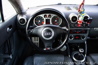 Audi TT Coupé  1.8 T 2004