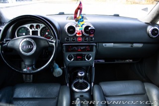 Audi TT Coupé  1.8 T 2004