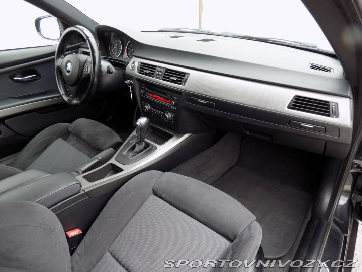 BMW 3 330d/M-sport/Bi-xenon/ 2011