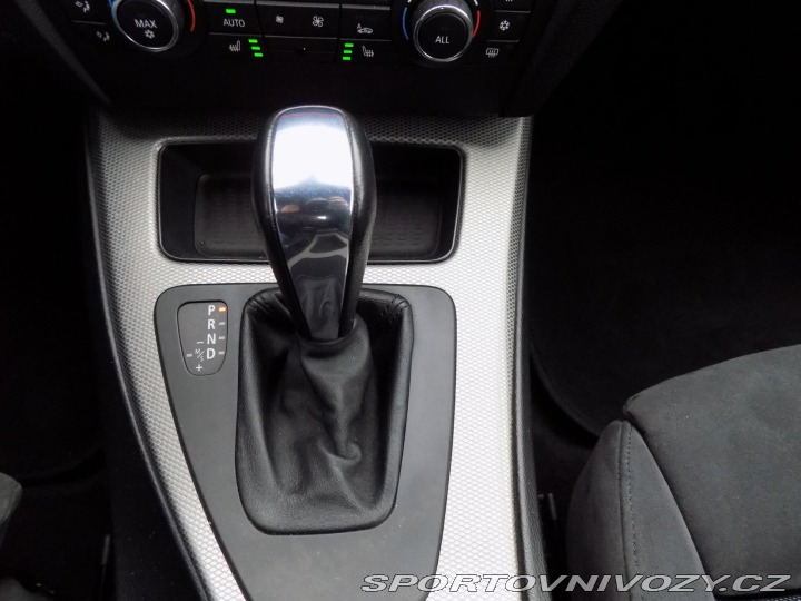 BMW 3 330d/M-sport/Bi-xenon/ 2011