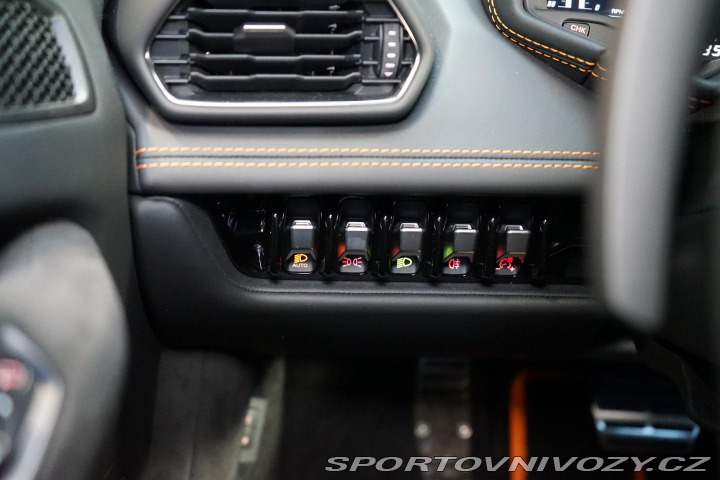 Lamborghini Huracán Tecnica Lift CarPlay Sens 2024