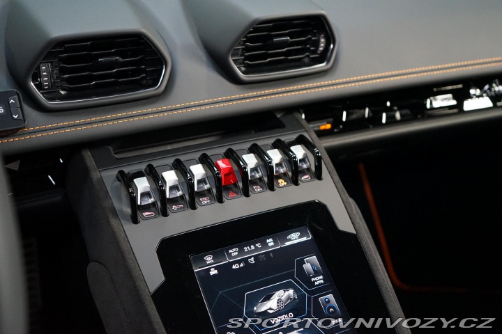 Lamborghini Huracán Tecnica Lift CarPlay Sens 2024