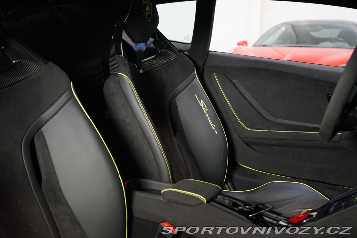 Lamborghini Huracán Sterratto Ad-Personam Mat 2024