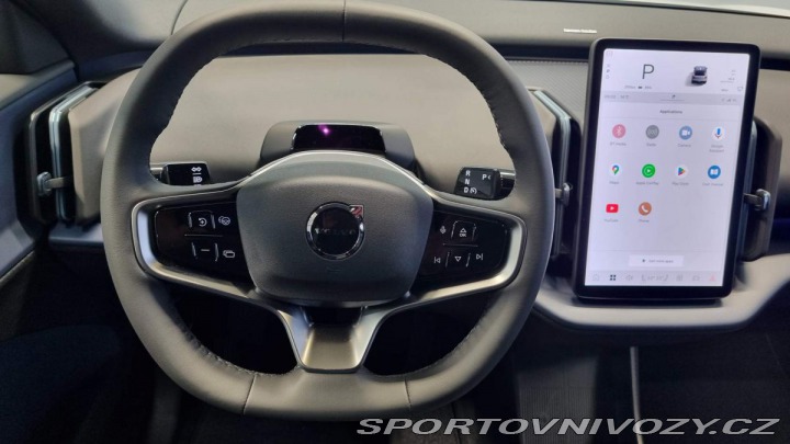 Volvo Ostatní modely EX30 Single Motor Plus 272 Hp 2025