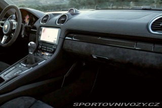 Porsche 718 Cayman GTS 4.0 Rezervace 2023